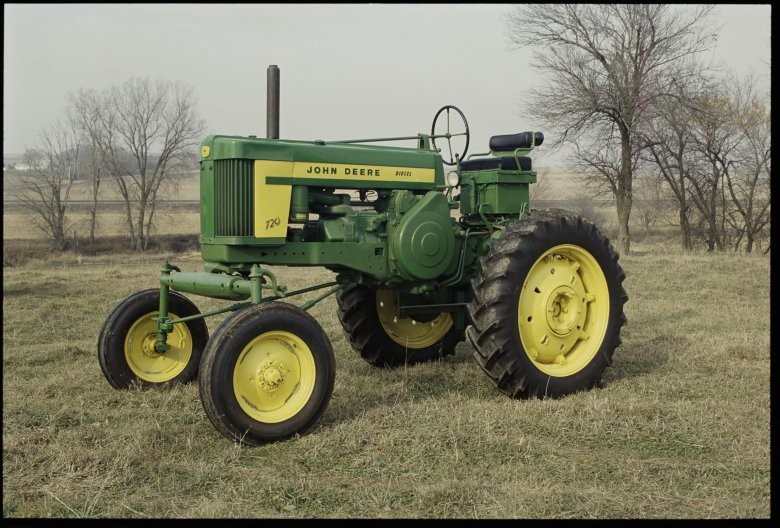 John-Deere-Model-720-Diesel The story behind Deere’s first diesel tractor
